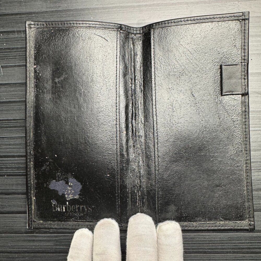 Burberry Nova Check Check Wallet - Picture 3 of 3